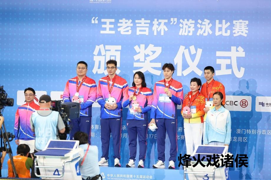 [图]全运会男子100米蛙泳 上海选手覃海洋夺冠