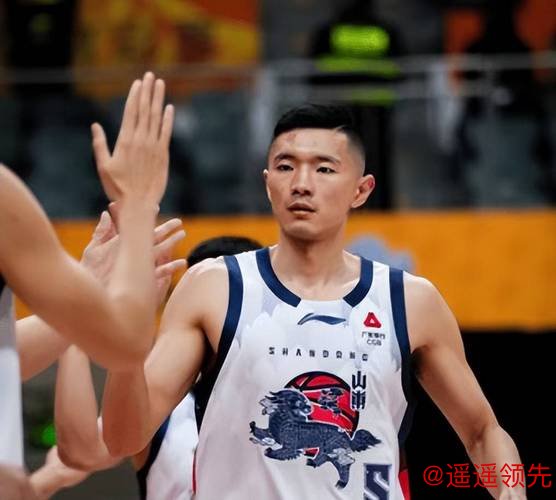 CBA俱乐部杯：陈林坚19分 山东轻取天津