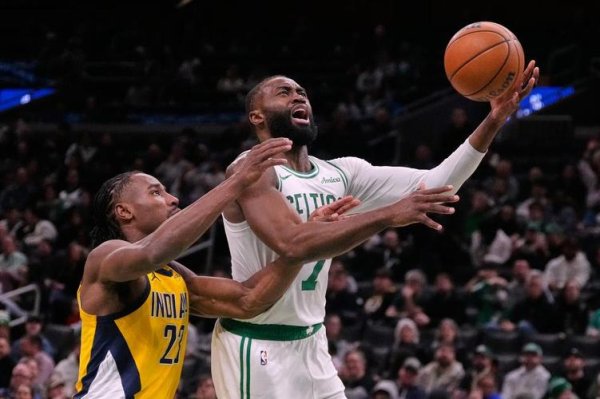 开元棋牌app 布朗30+10西亚卡姆32+10 凯尔特人轻取步行者